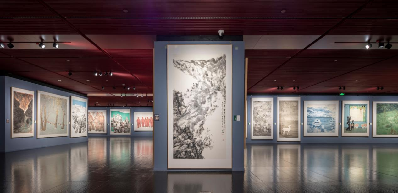 “时代画卷 笔绘河山”美丽中国系列主题绘画创作工程作品展在国家大剧院开幕