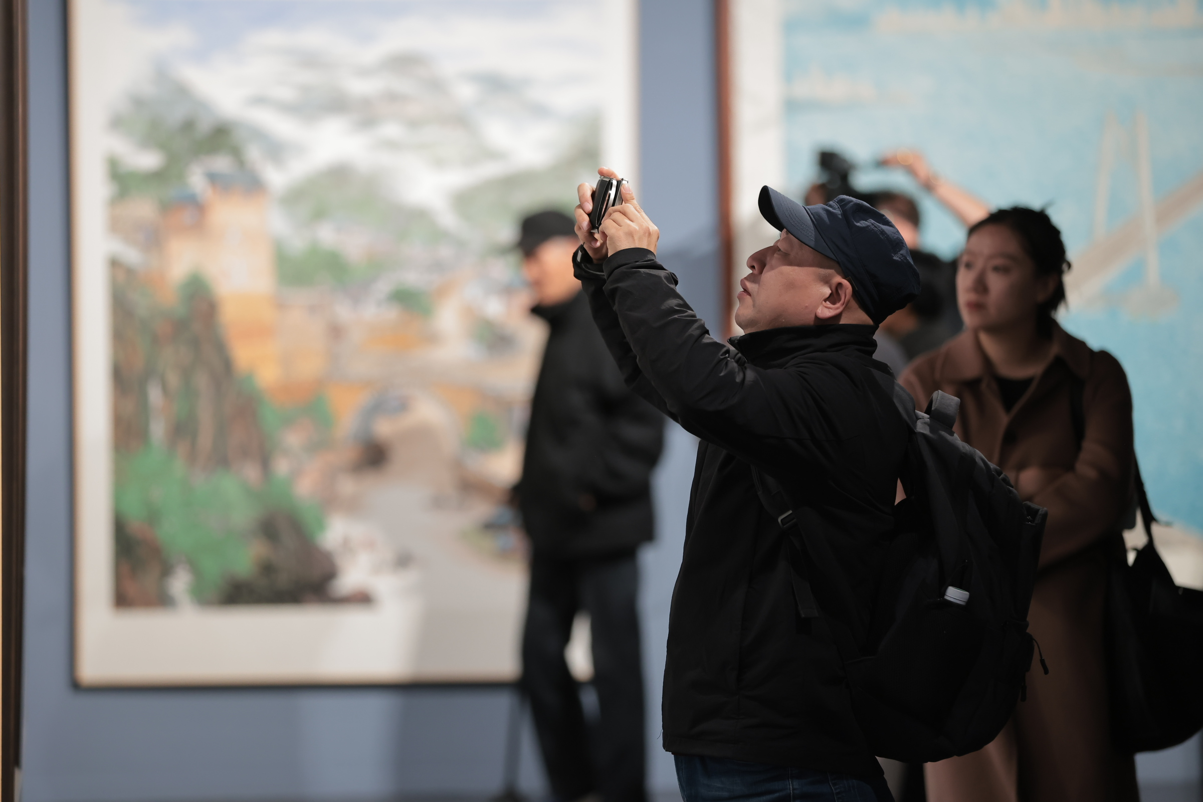 “时代画卷 笔绘河山”美丽中国系列主题绘画创作工程作品展在国家大剧院开幕